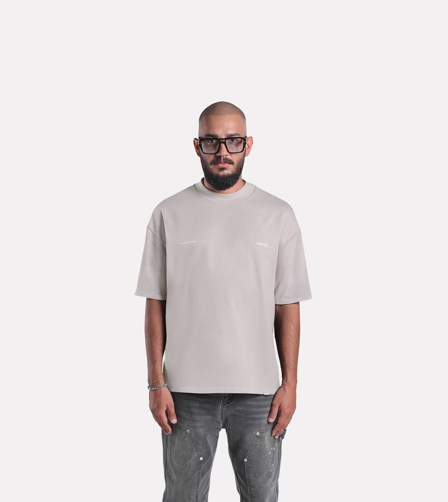 Model Image Default